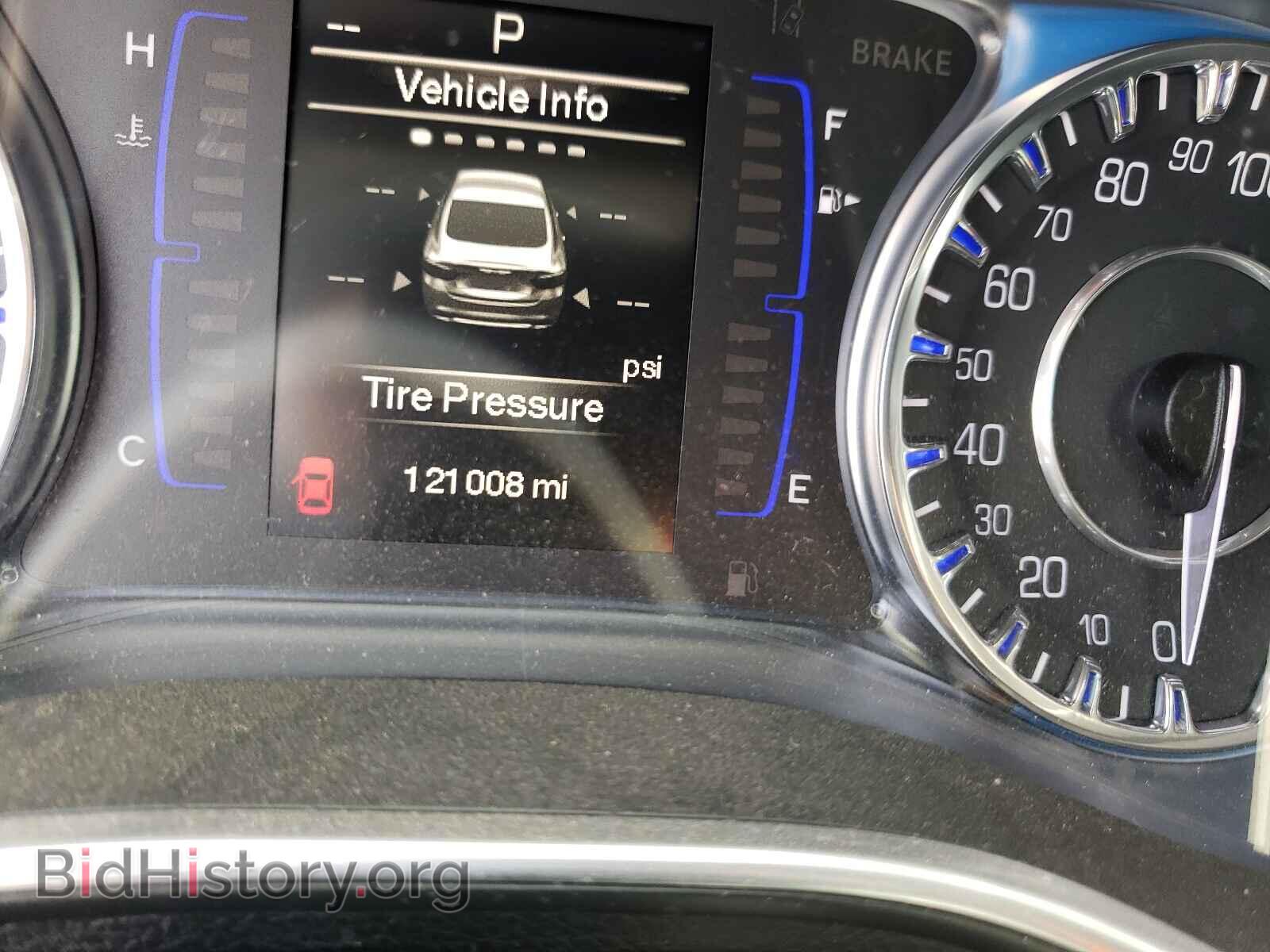 2015 CHRYSLER 200 - VIN: 1C3CCCABXFN735767 - Фото 8