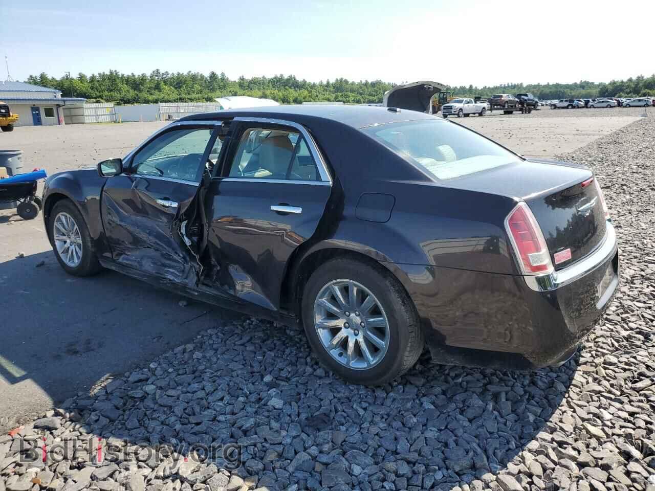 2012 CHRYSLER 300 - VIN: 2C3CCACG4CH201066 - Photo 2