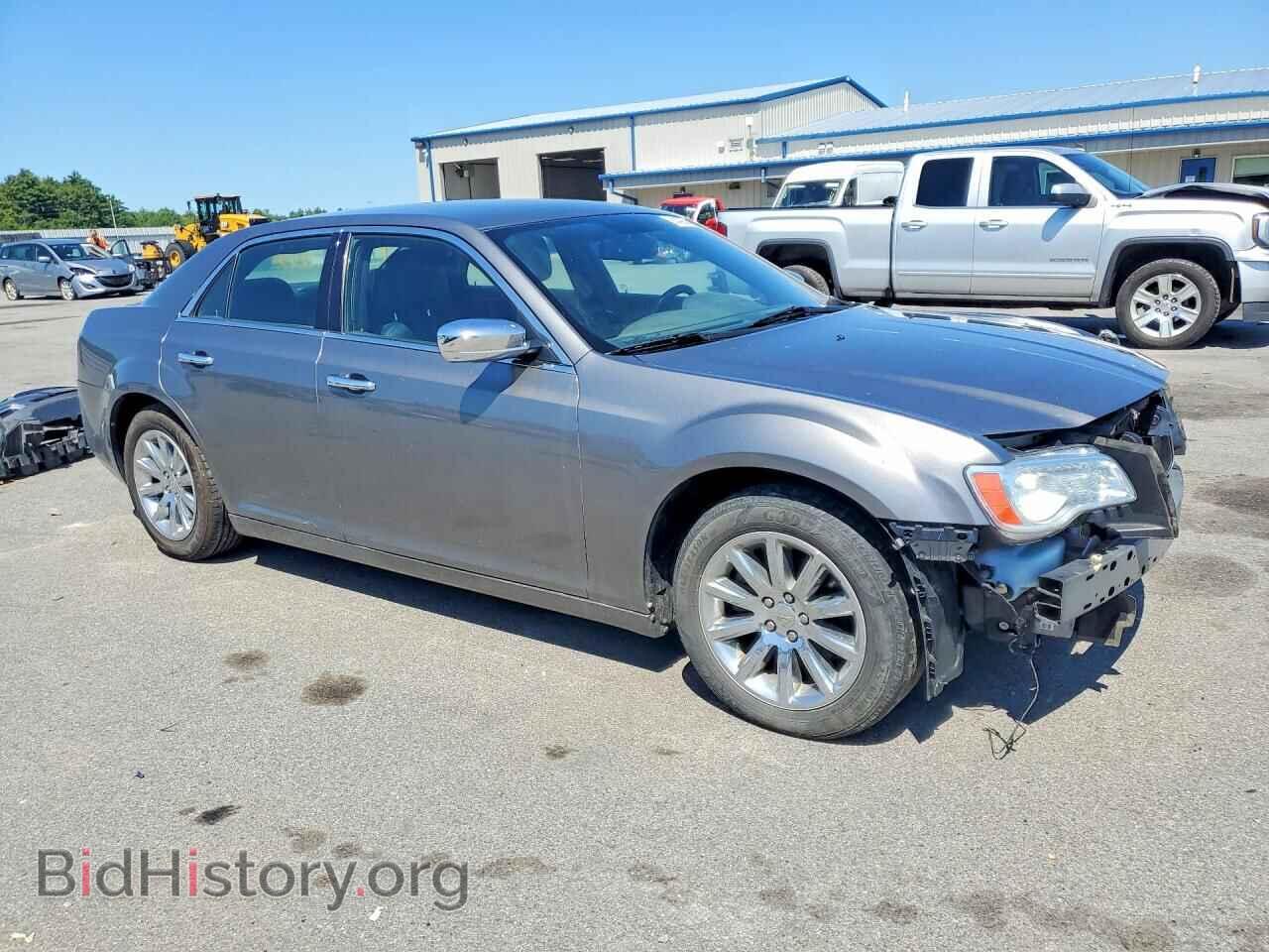2011 CHRYSLER 300 - VIN: 2C3CA5CG0BH595399 - Photo 4