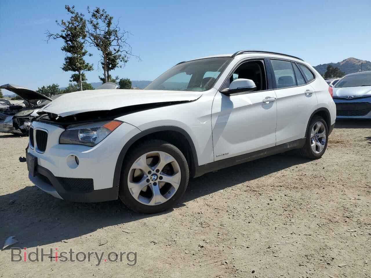 Фотография WBAVM1C55DVW42033 - BMW X1 2013