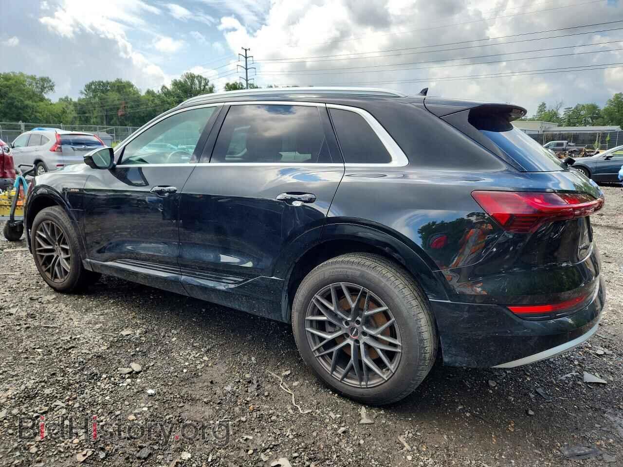 2019 AUDI E-TRON - VIN: WA1VABGE4KB016171 - Photo 2