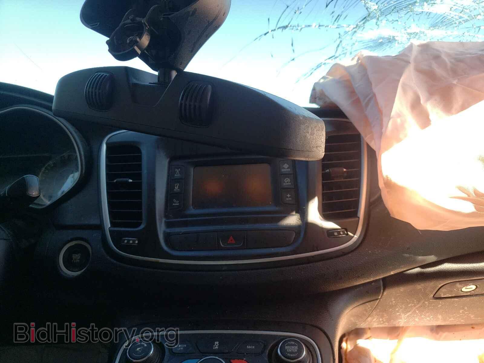 2015 CHRYSLER 200 - VIN: 1C3CCCAB3FN758064 - Фото 9