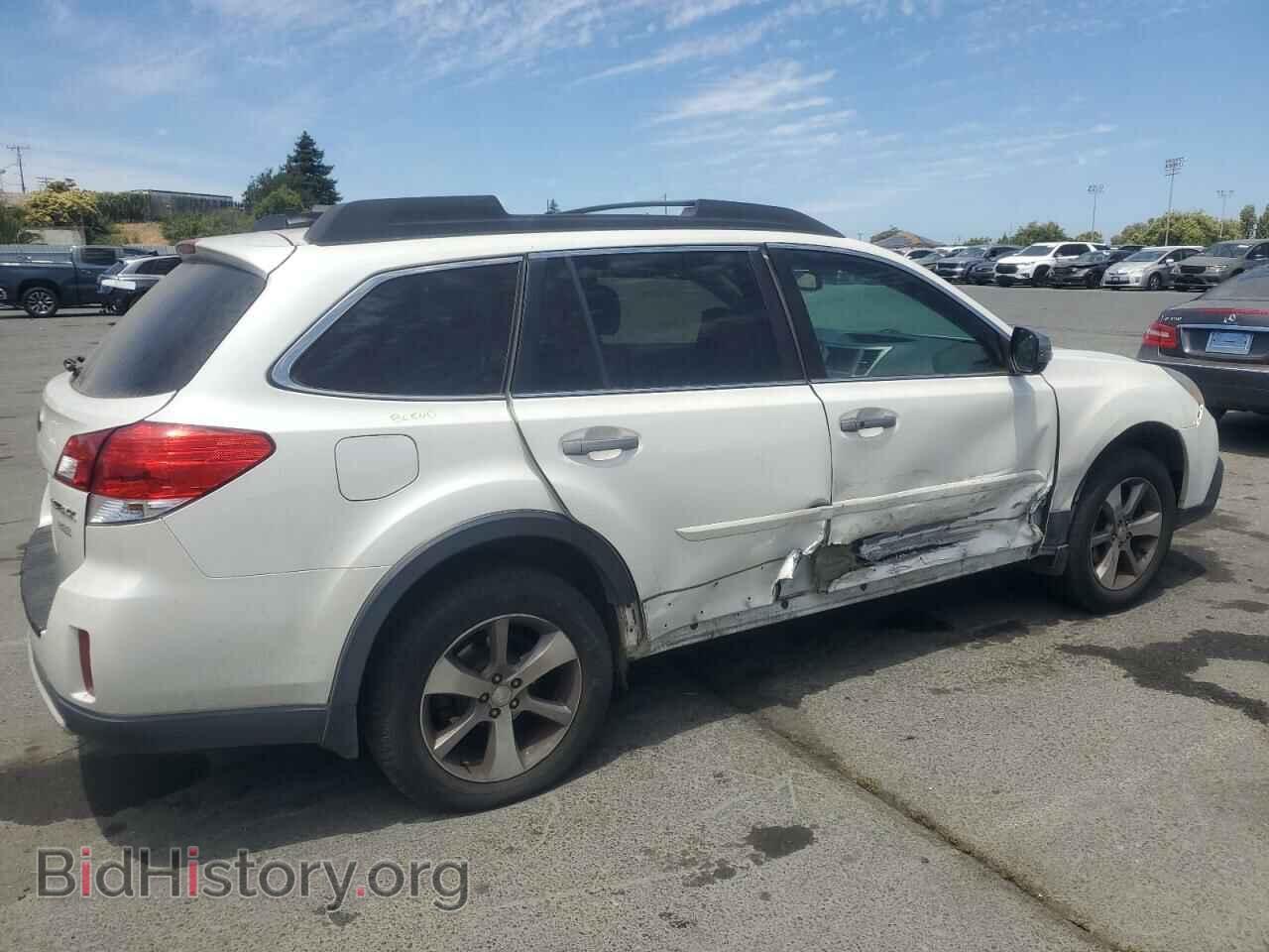 2014 SUBARU OUTBACK - VIN: 4S4BRBPC2E3297462 - Фото 3