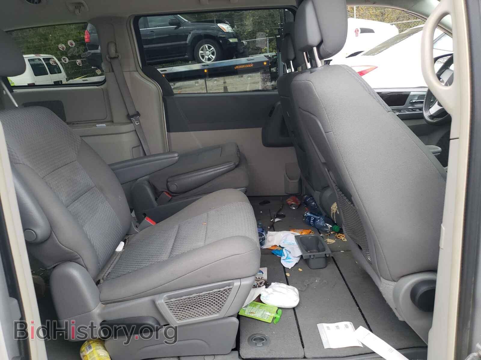 2010 CHRYSLER MINIVAN - VIN: 2A4RR5D17AR494257 - Фото 6