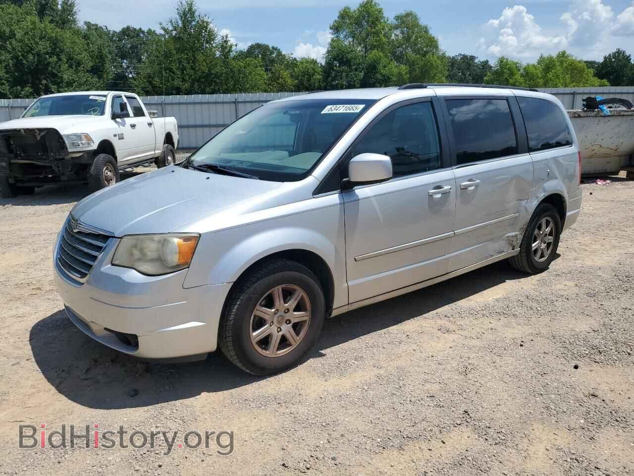 Photo 2A4RR5D13AR491744 - CHRYSLER MINIVAN 2010