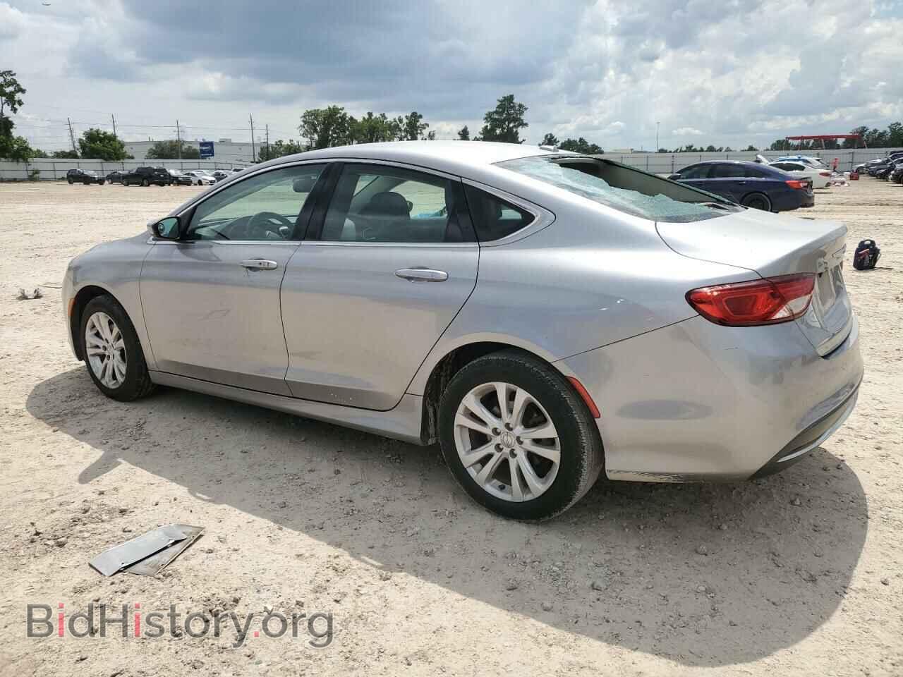 2015 CHRYSLER 200 - VIN: 1C3CCCAB8FN688092 - Фото 2