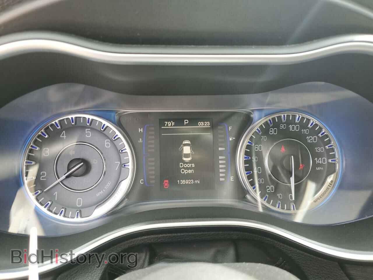 2015 CHRYSLER 200 - VIN: 1C3CCCAB8FN688092 - Фото 9