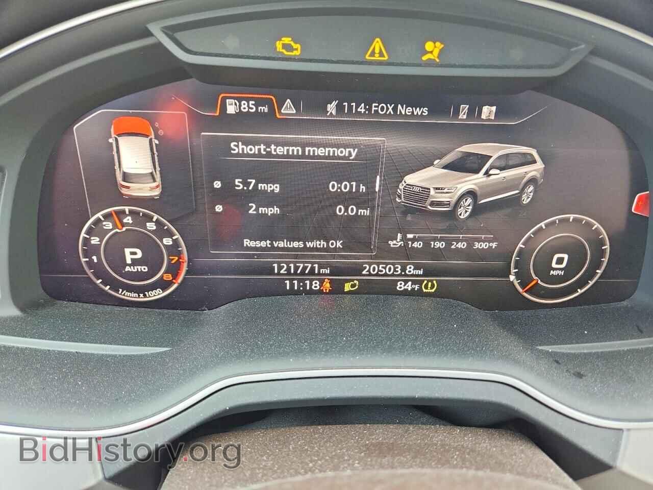 2019 AUDI Q7 - VIN: WA1LHAF78KD024441 - Photo 9