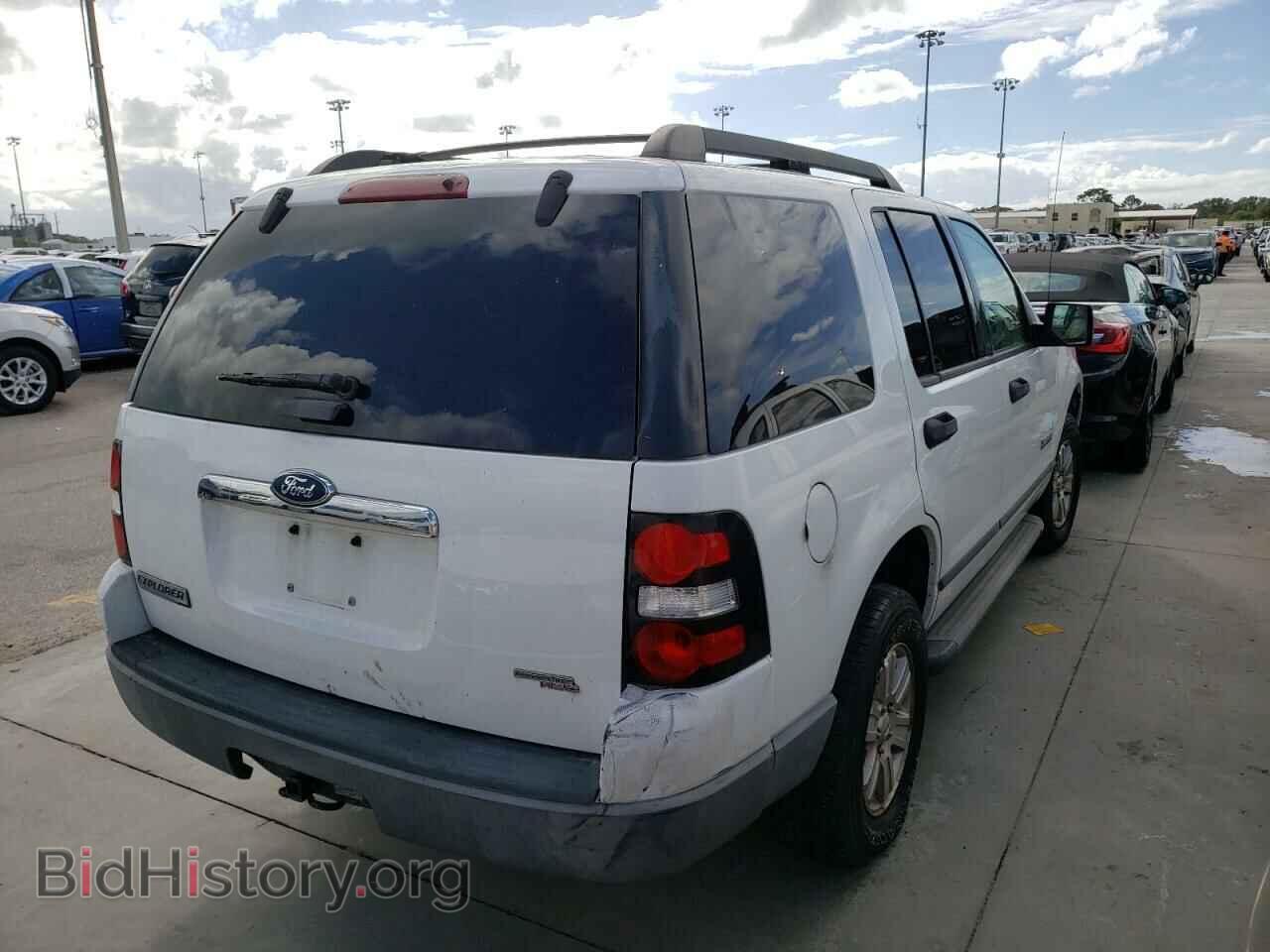 2006 FORD EXPLORER - VIN: 1FMEU62E26UA19216 - Фото 4