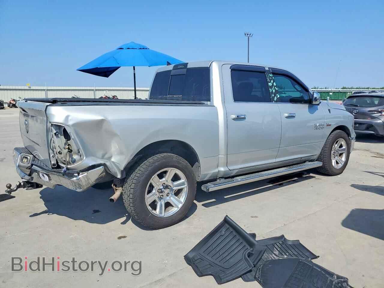 2017 RAM 1500 - VIN: 1C6RR6LT9HS714576 - Фото 3