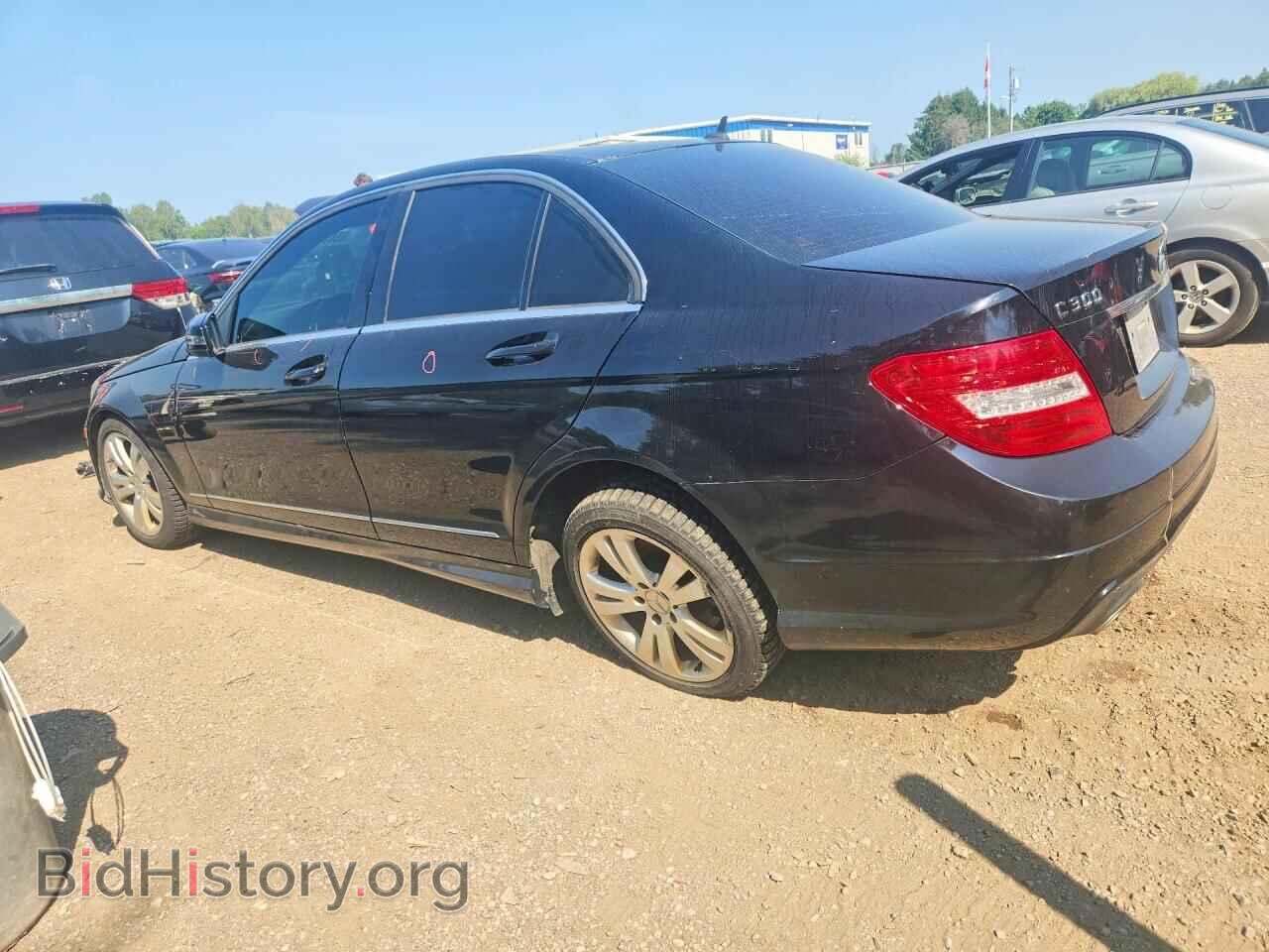 2013 MERCEDES-BENZ C-CLASS - VIN: WDDGF8AB3DA869547 - Фото 2