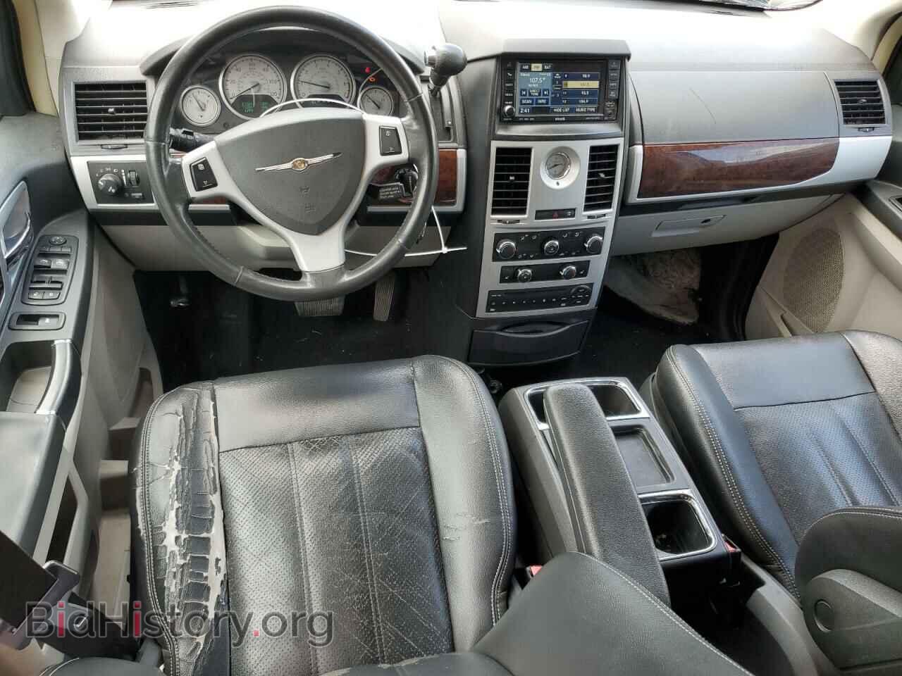 2010 CHRYSLER MINIVAN - VIN: 2A4RR8D11AR431401 - Фото 8