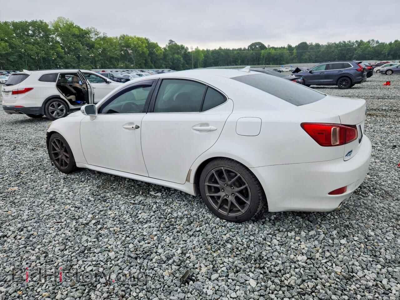 2012 LEXUS IS - VIN: JTHCF5C25C5056396 - Фото 2