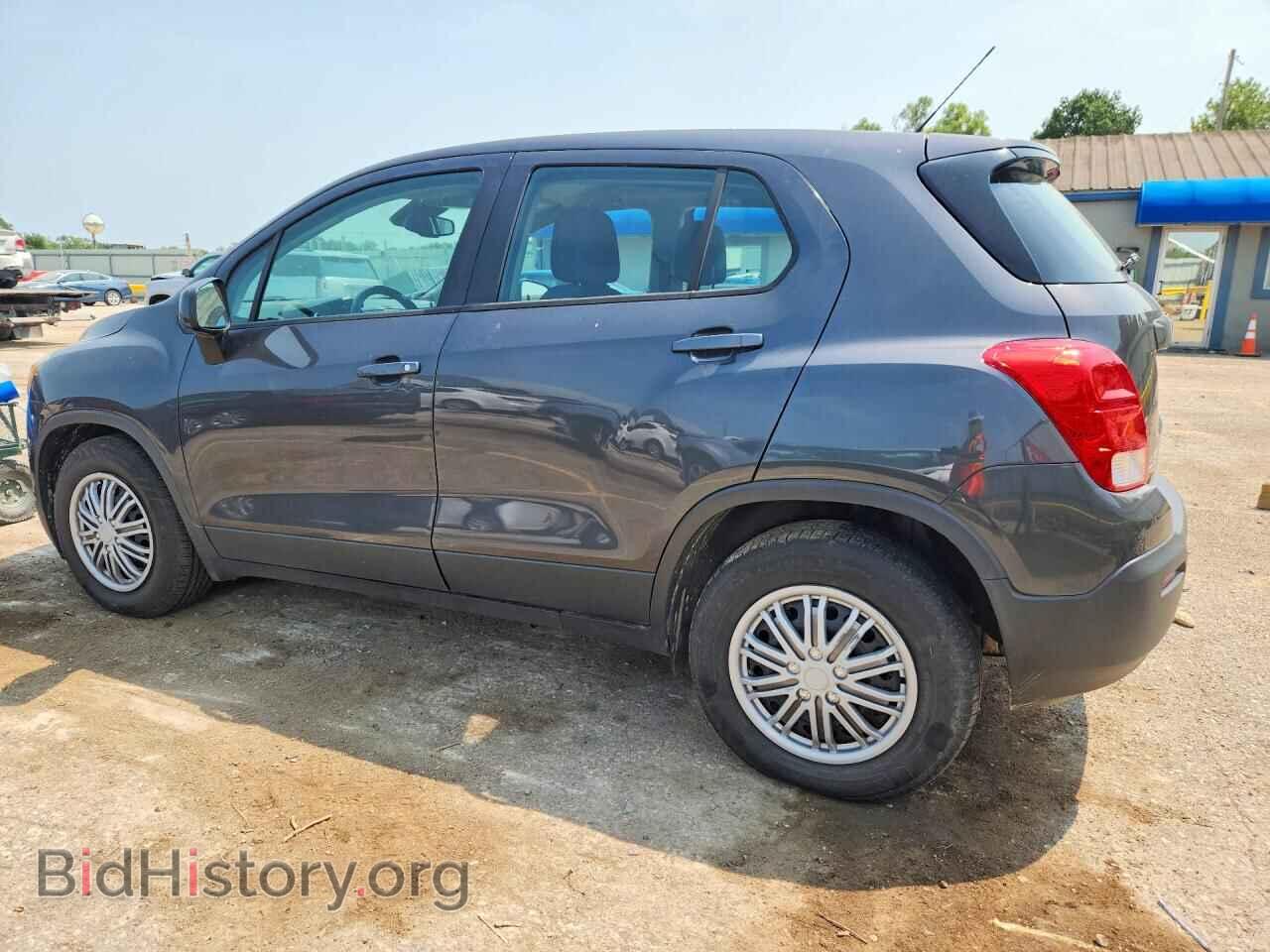 2016 CHEVROLET TRAX - VIN: 3GNCJKSB8GL257772 - Фото 2