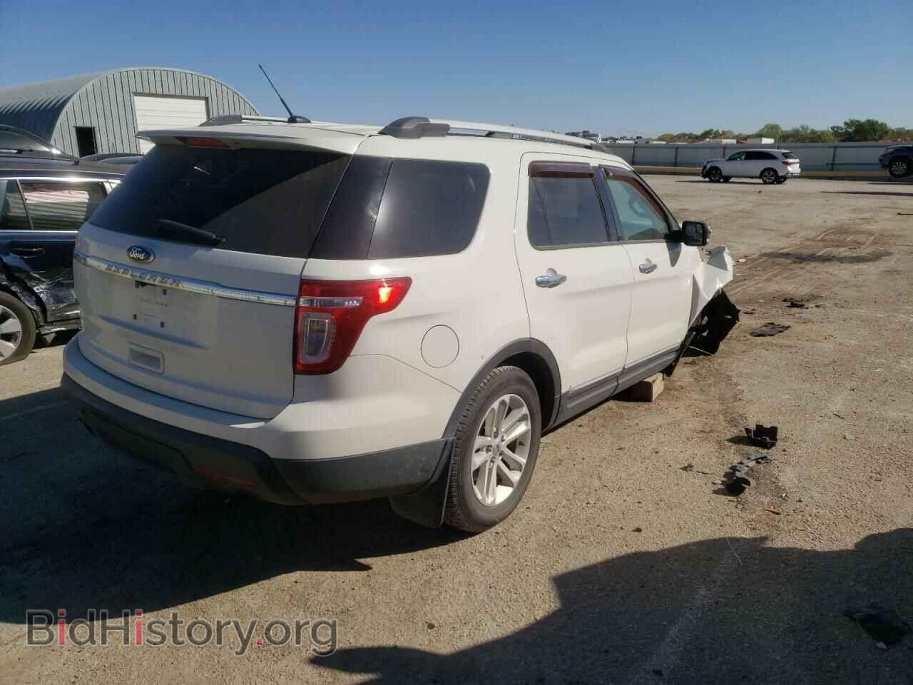 2011 FORD EXPLORER - VIN: 1FMHK7D83BGA61080 - Фото 4