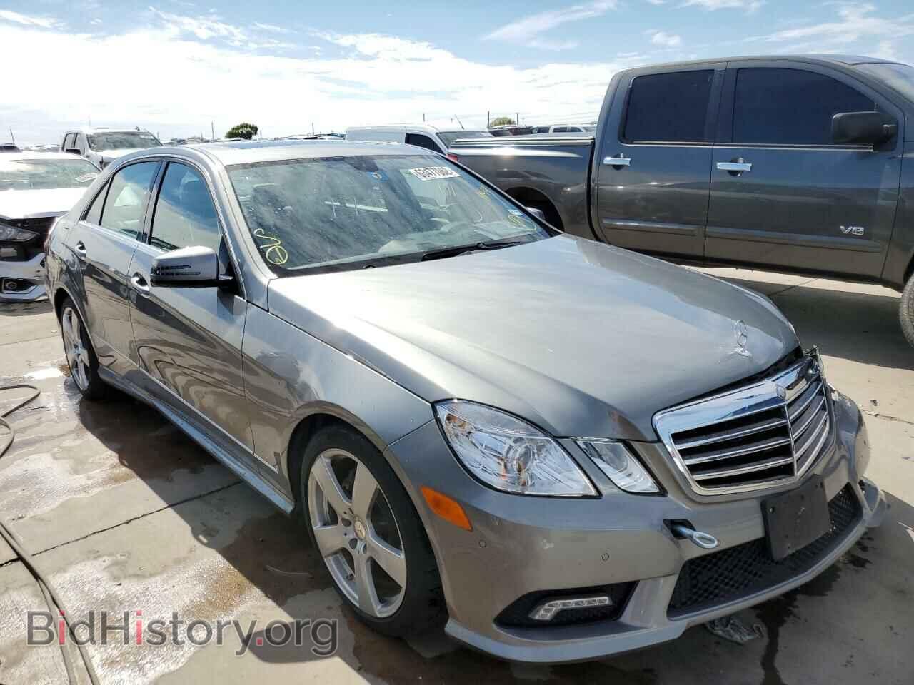 Фотография WDDHF5GB5BA466435 - MERCEDES-BENZ E-CLASS 2011