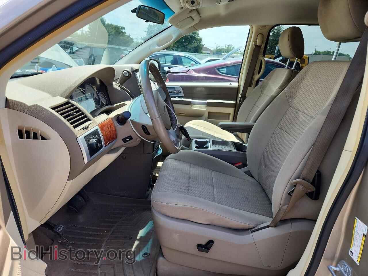 2008 CHRYSLER MINIVAN - VIN: 2A8HR54P28R682161 - Photo 7
