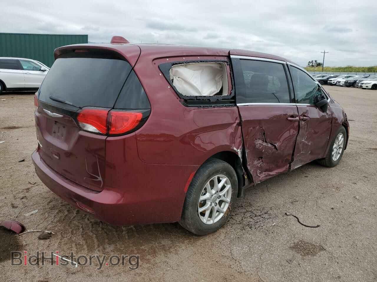 2017 CHRYSLER All Models - VIN: 2C4RC1DG0HR661203 - Photo 3