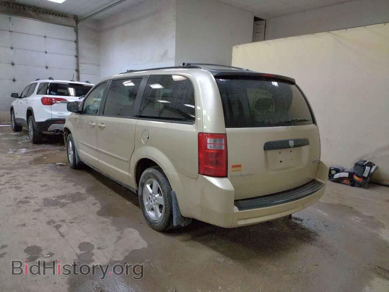 2010 DODGE CARAVAN - VIN: 2D4RN3D12AR379218 - Фото 3