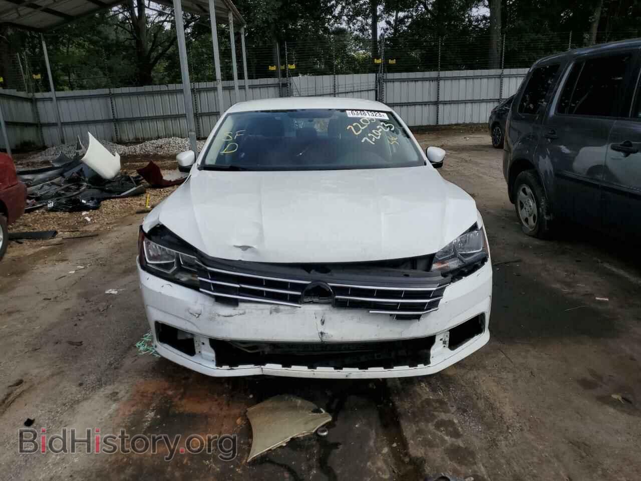2017 VOLKSWAGEN PASSAT - VIN: 1VWAT7A39HC002205 - Фото 5