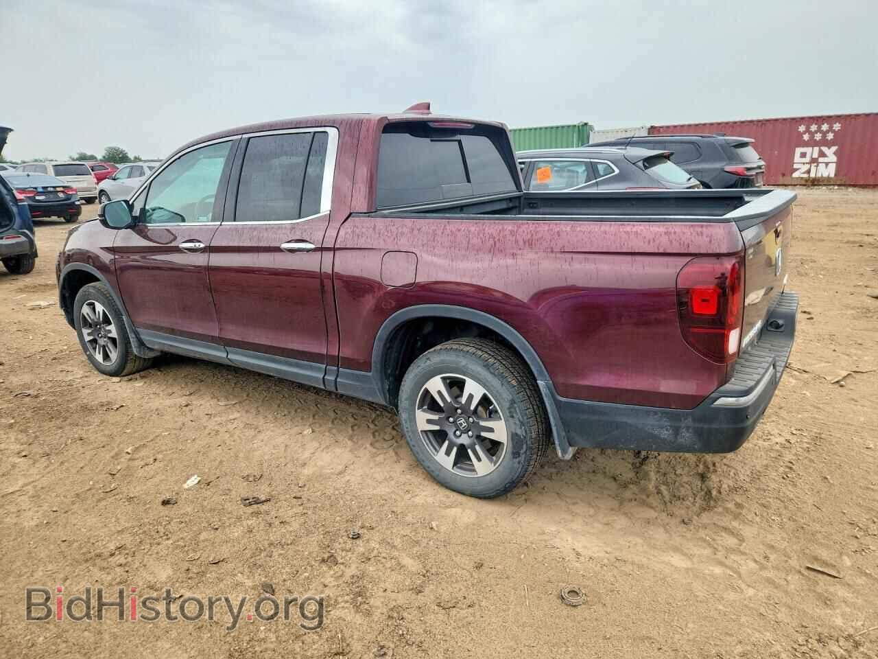 2019 HONDA RIDGELINE - VIN: 5FPYK3F73KB028356 - Photo 2