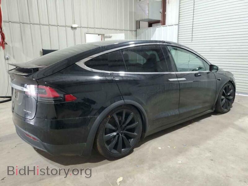 2020 Tesla MODEL X (VIN 5YJXCAE29LF299564) — photo 3 of 13