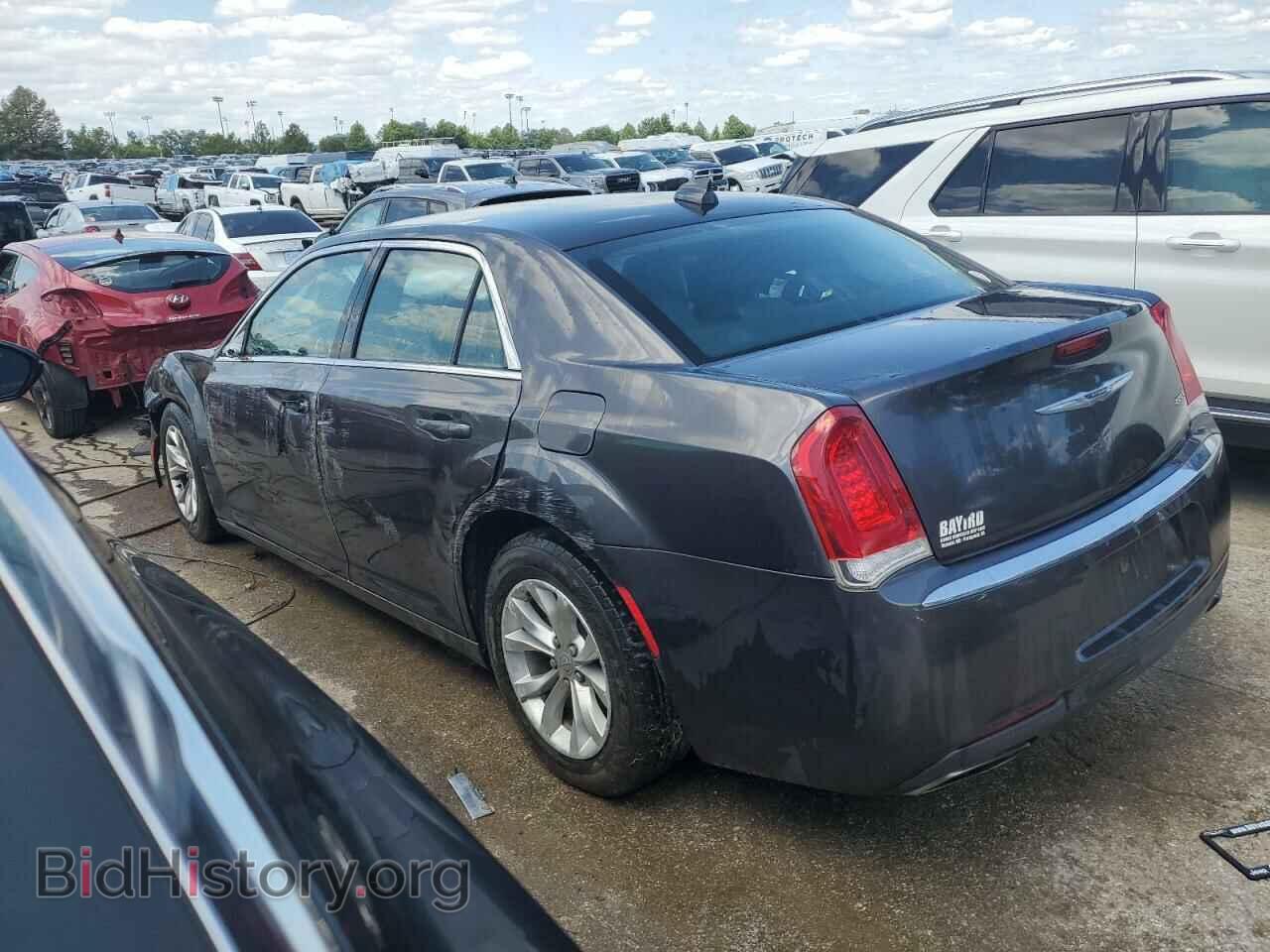 2015 CHRYSLER 300 - VIN: 2C3CCAAG9FH833021 - Фото 2