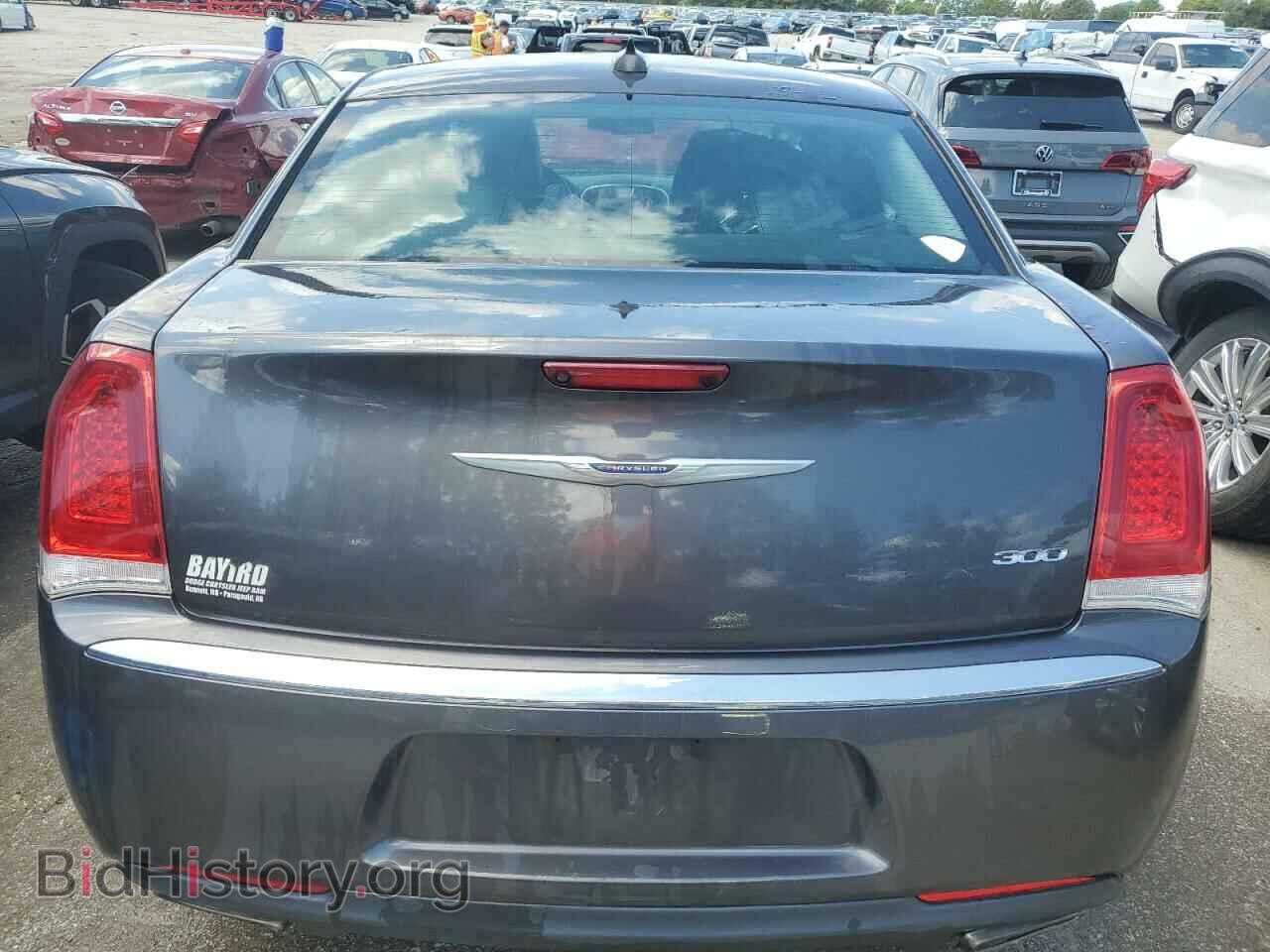 2015 CHRYSLER 300 - VIN: 2C3CCAAG9FH833021 - Фото 6