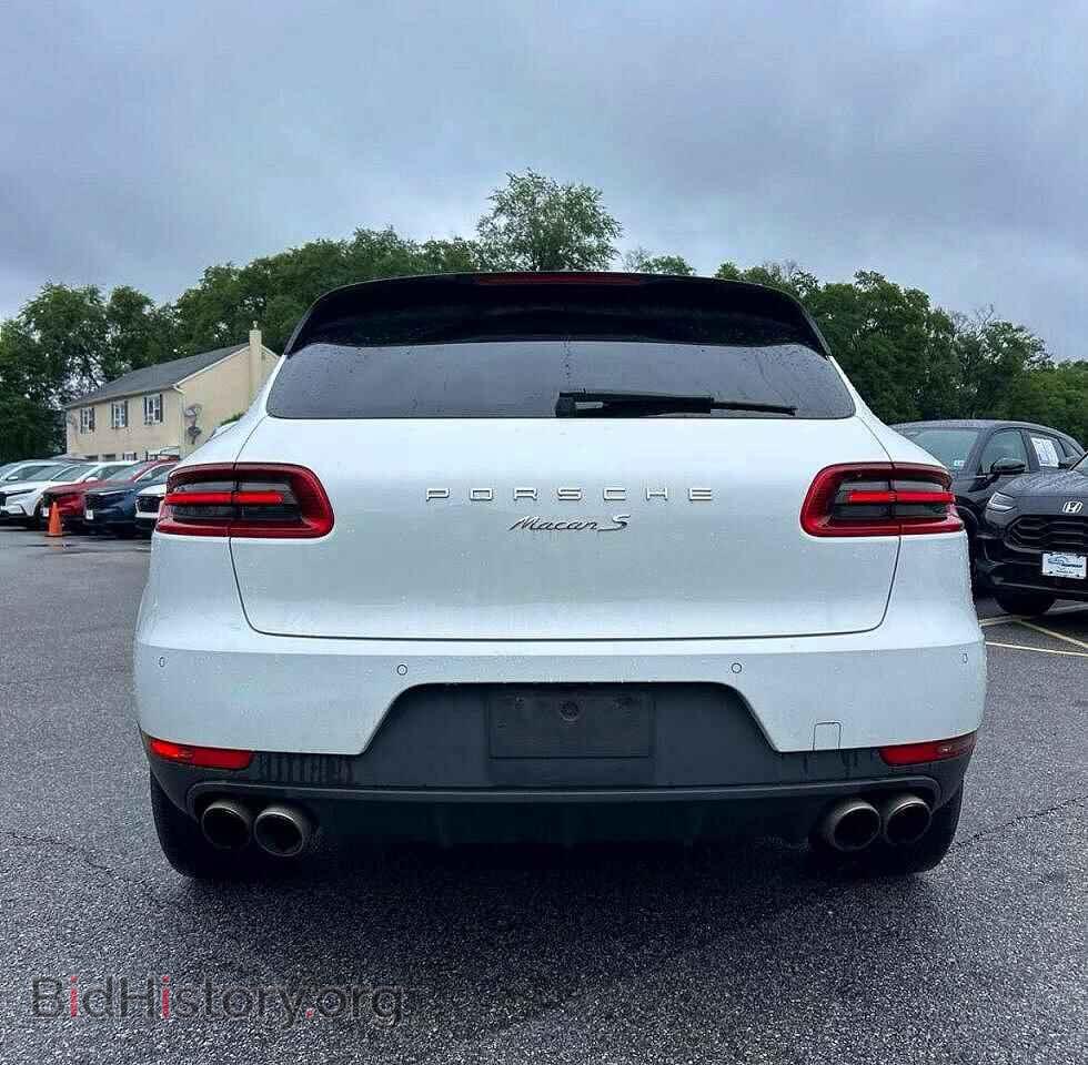2017 PORSCHE MACAN - VIN: WP1AB2A54HLB16475 - Photo 13