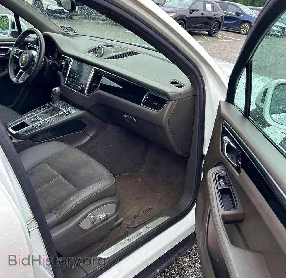 2017 PORSCHE MACAN - VIN: WP1AB2A54HLB16475 - Photo 5