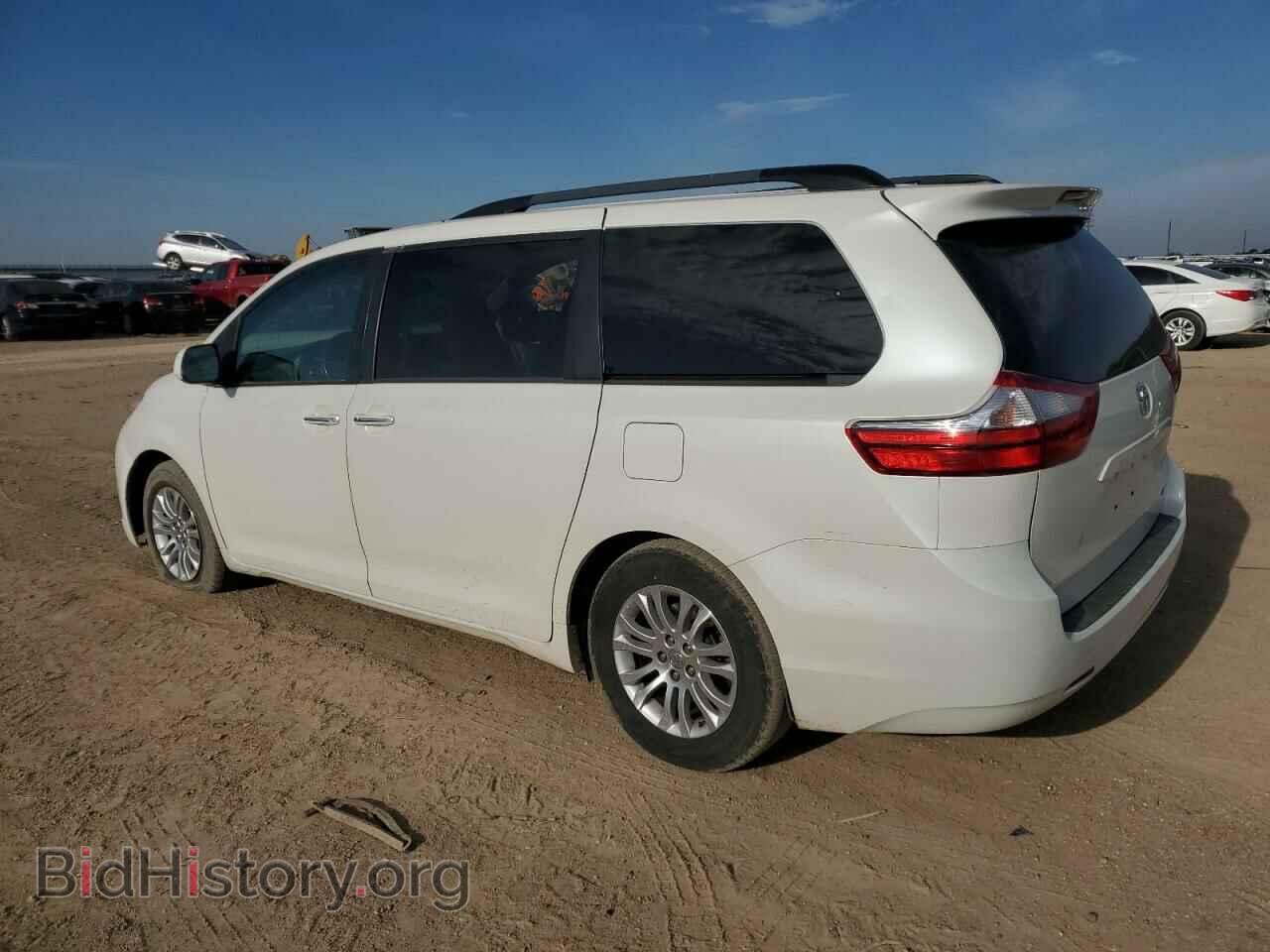 2016 TOYOTA All Models - VIN: 5TDYK3DC3GS745268 - Фото 2