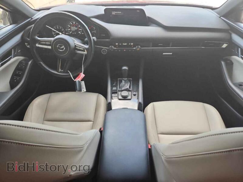 2021 Mazda 3 (VIN JM1BPBJY6M1402951) — фото 8 из 15