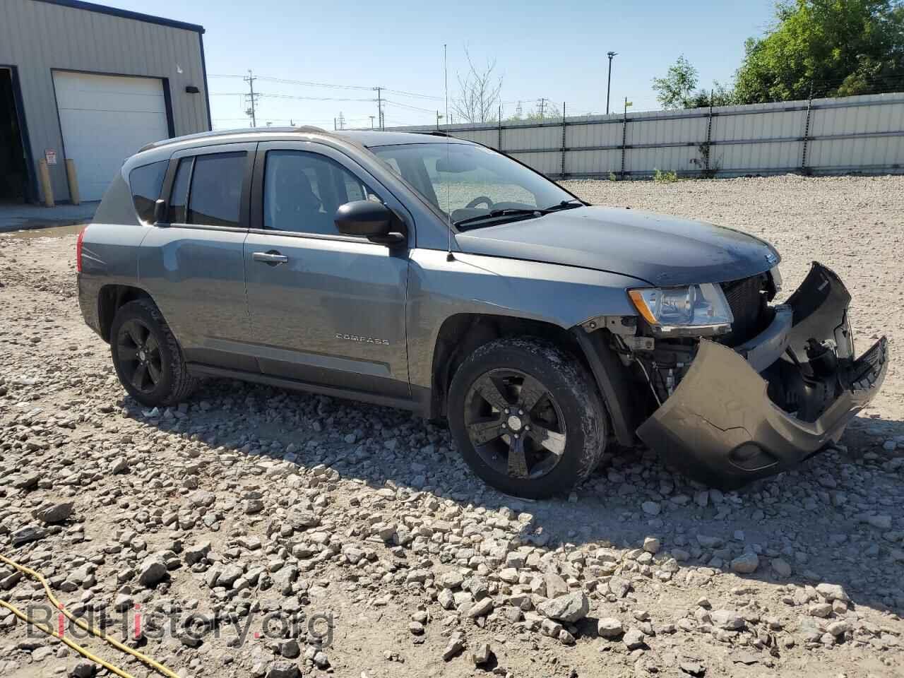 2012 JEEP COMPASS - VIN: 1C4NJDBB6CD614993 - Photo 4
