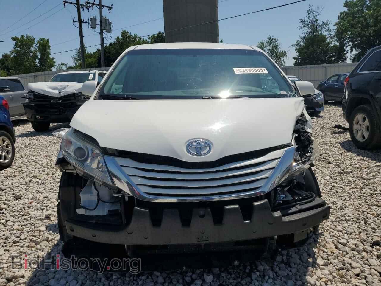 2017 TOYOTA All Models - VIN: 5TDJZ3DC0HS173865 - Фото 5