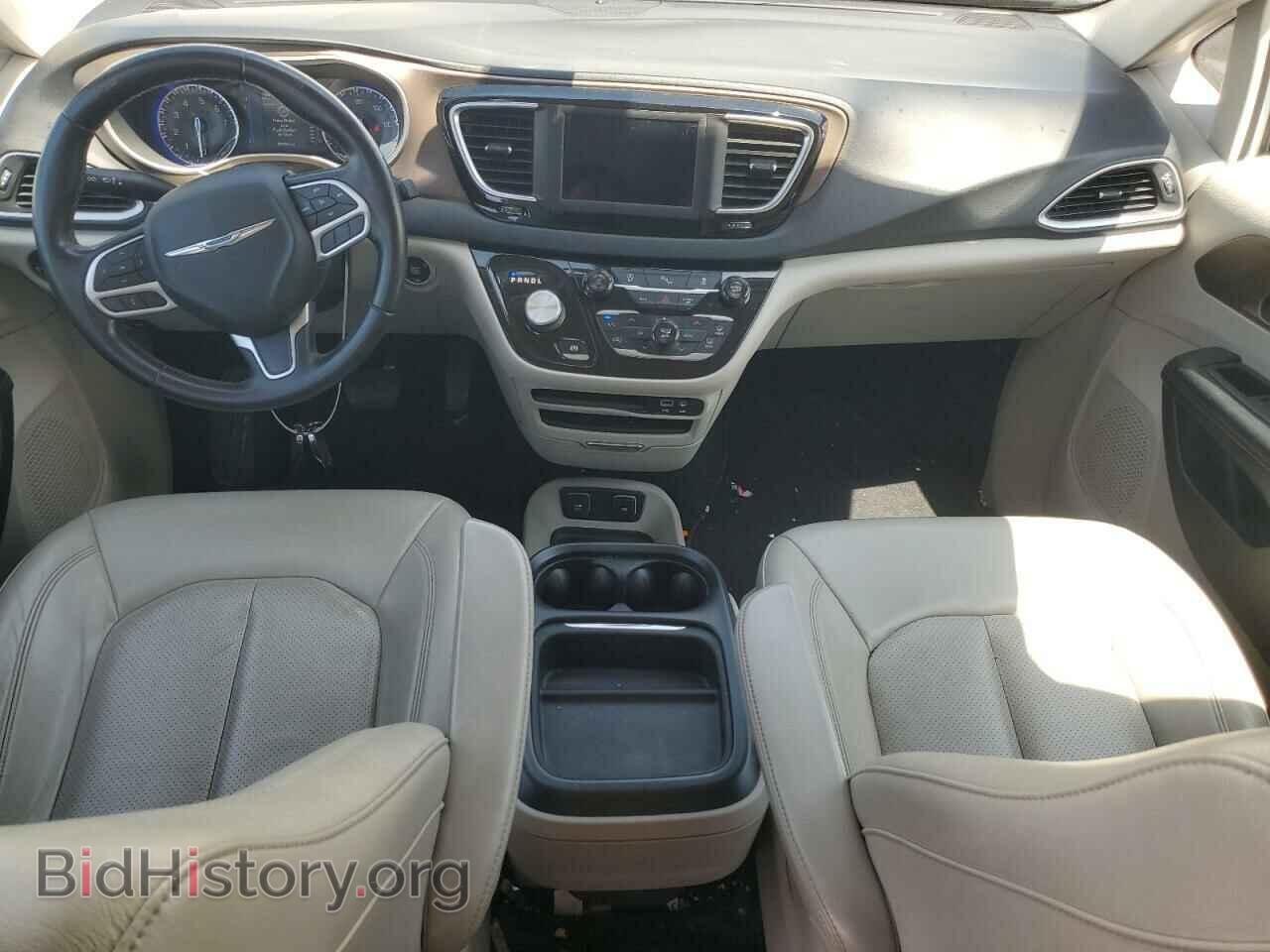 2018 CHRYSLER PACIFICA - VIN: 2C4RC1BG3JR130649 - Фото 8
