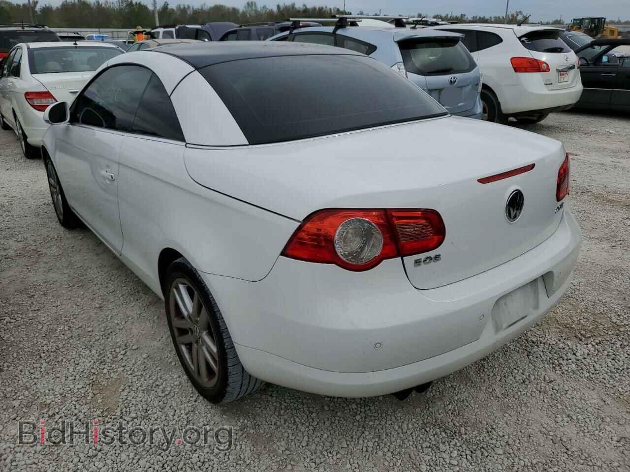 2008 VOLKSWAGEN EOS - VIN: WVWFA71F78V007495 - Фото 3