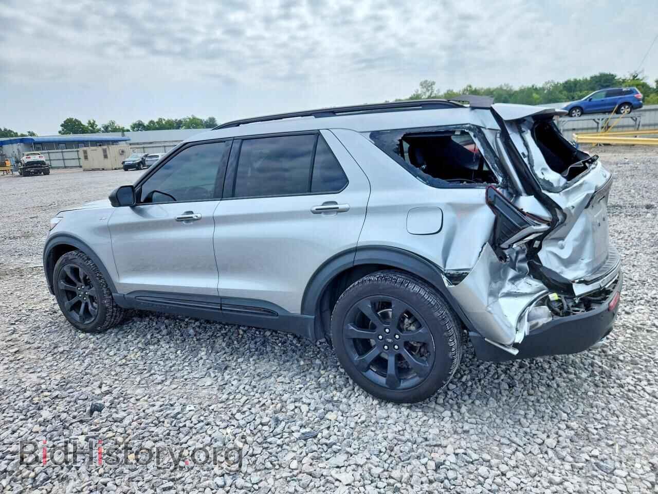 2023 FORD EXPLORER - VIN: 1FMSK7KHXPGA47936 - Photo 2