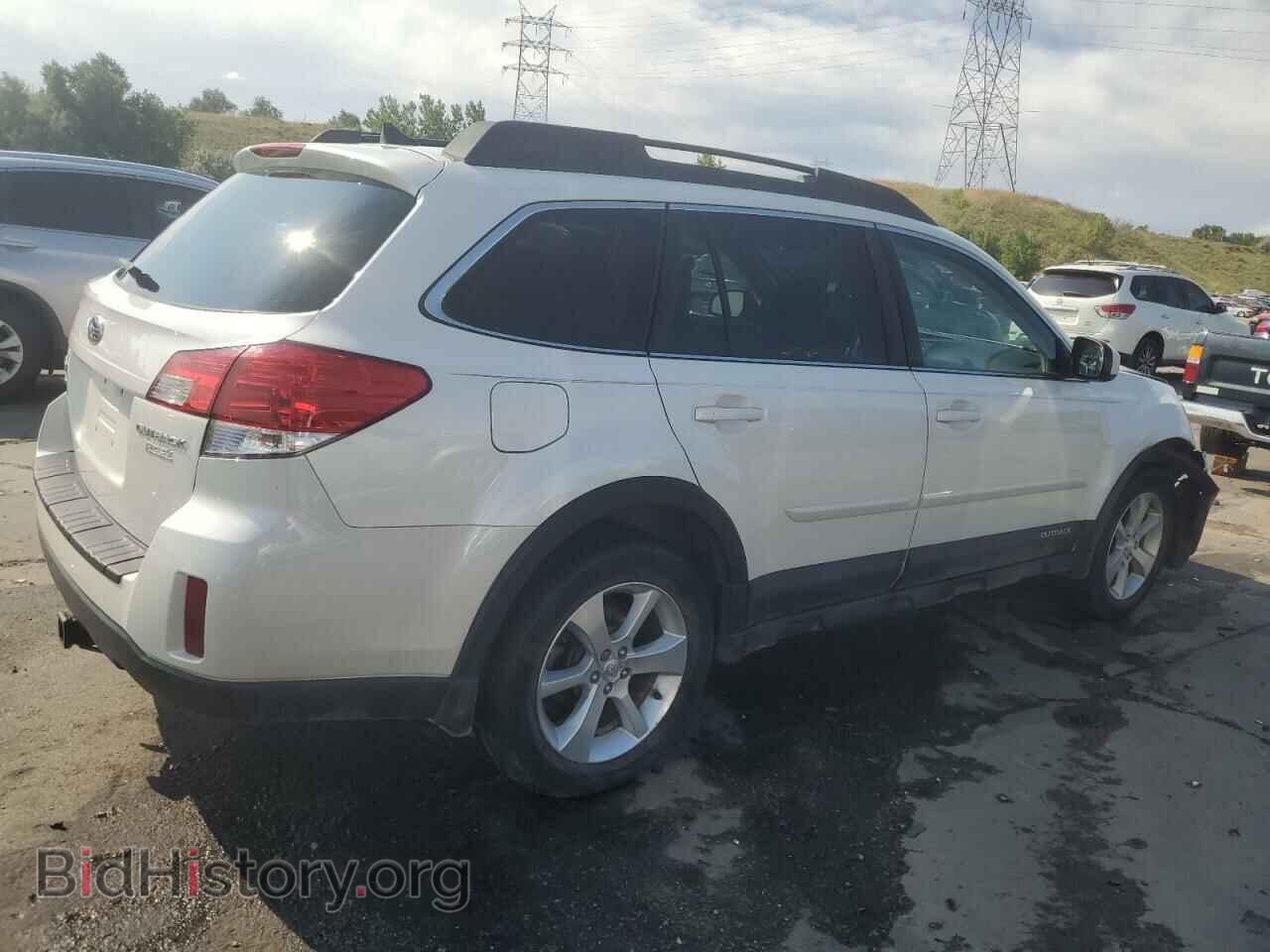 2014 SUBARU OUTBACK - VIN: 4S4BRBKC4E3221426 - Фото 3