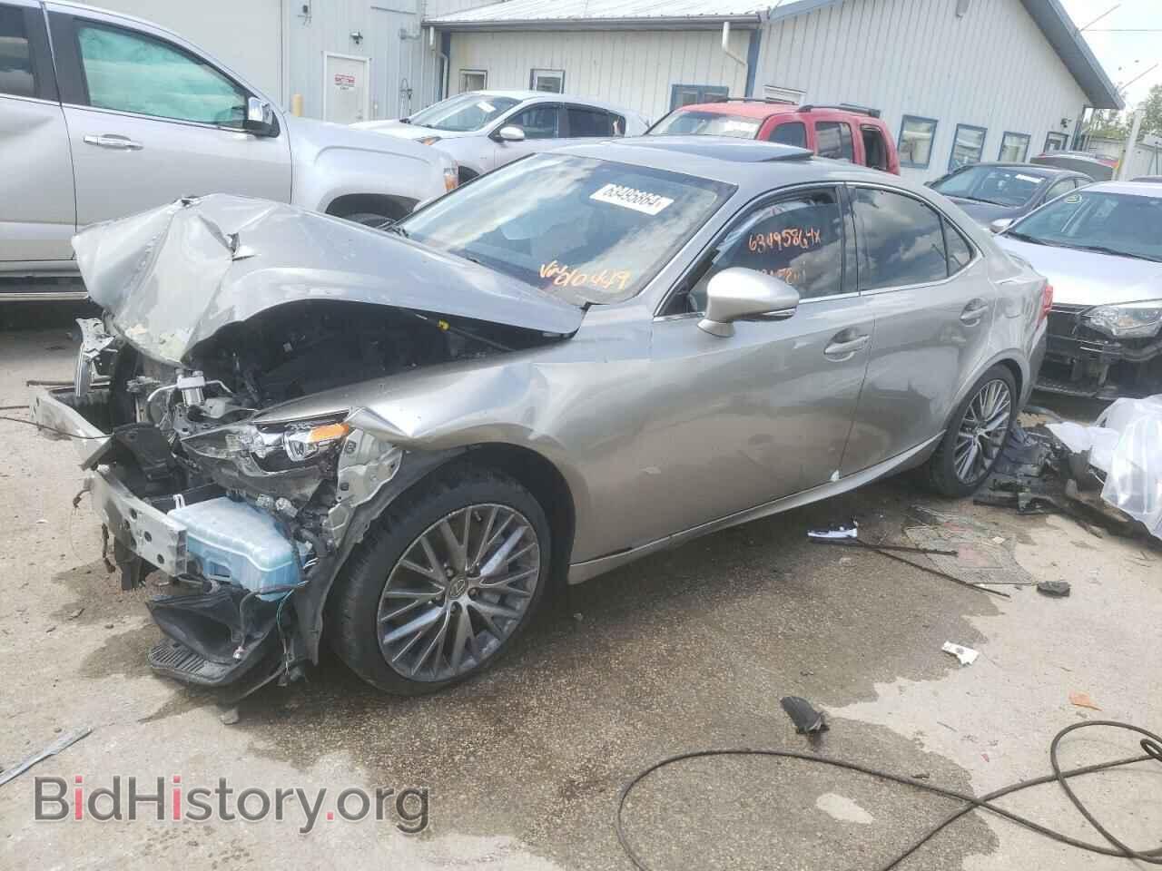 Photo JTHCM1D28G5010449 - LEXUS IS 2016