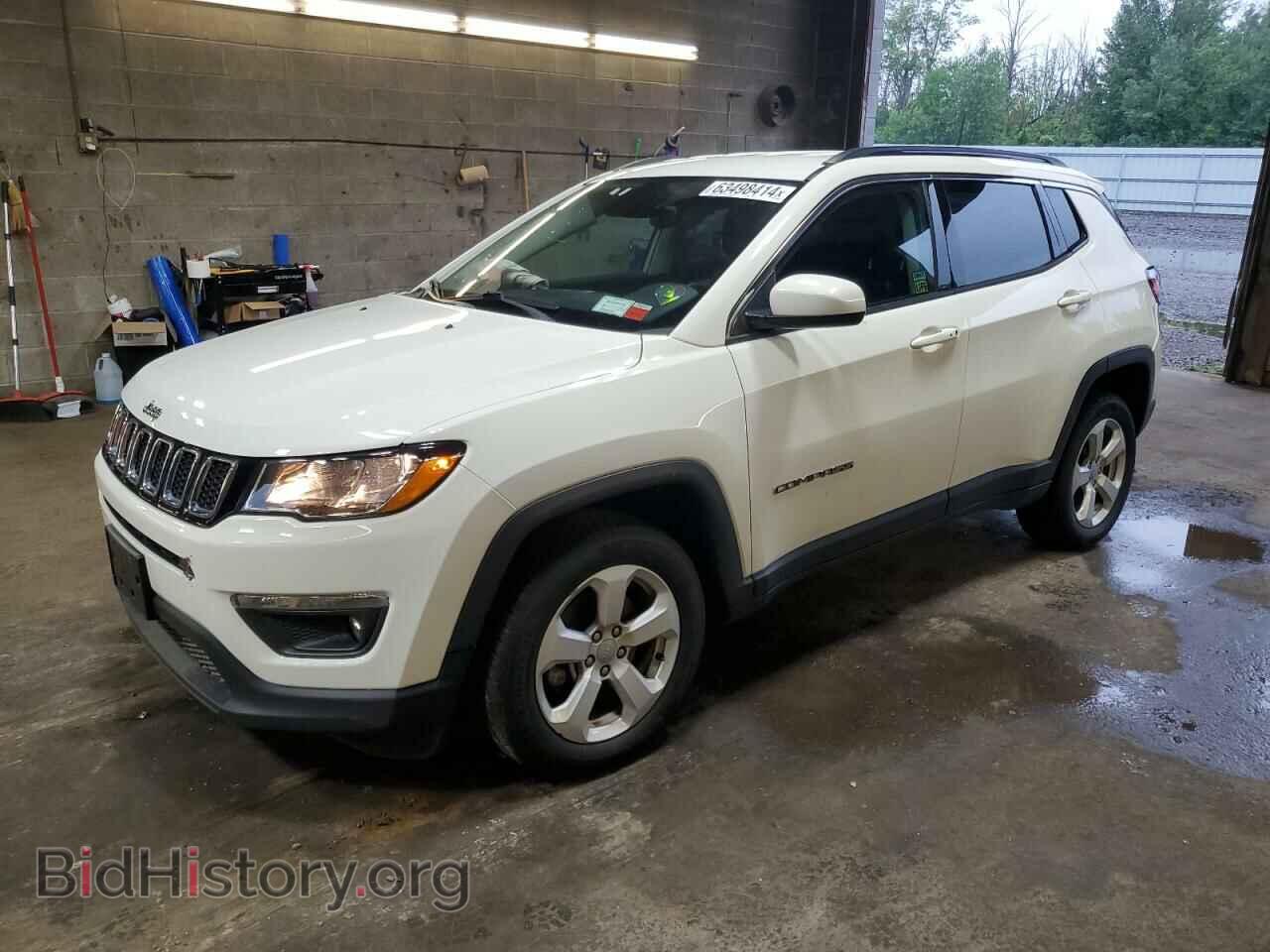 Фотография 3C4NJDBB5JT283329 - JEEP COMPASS 2018