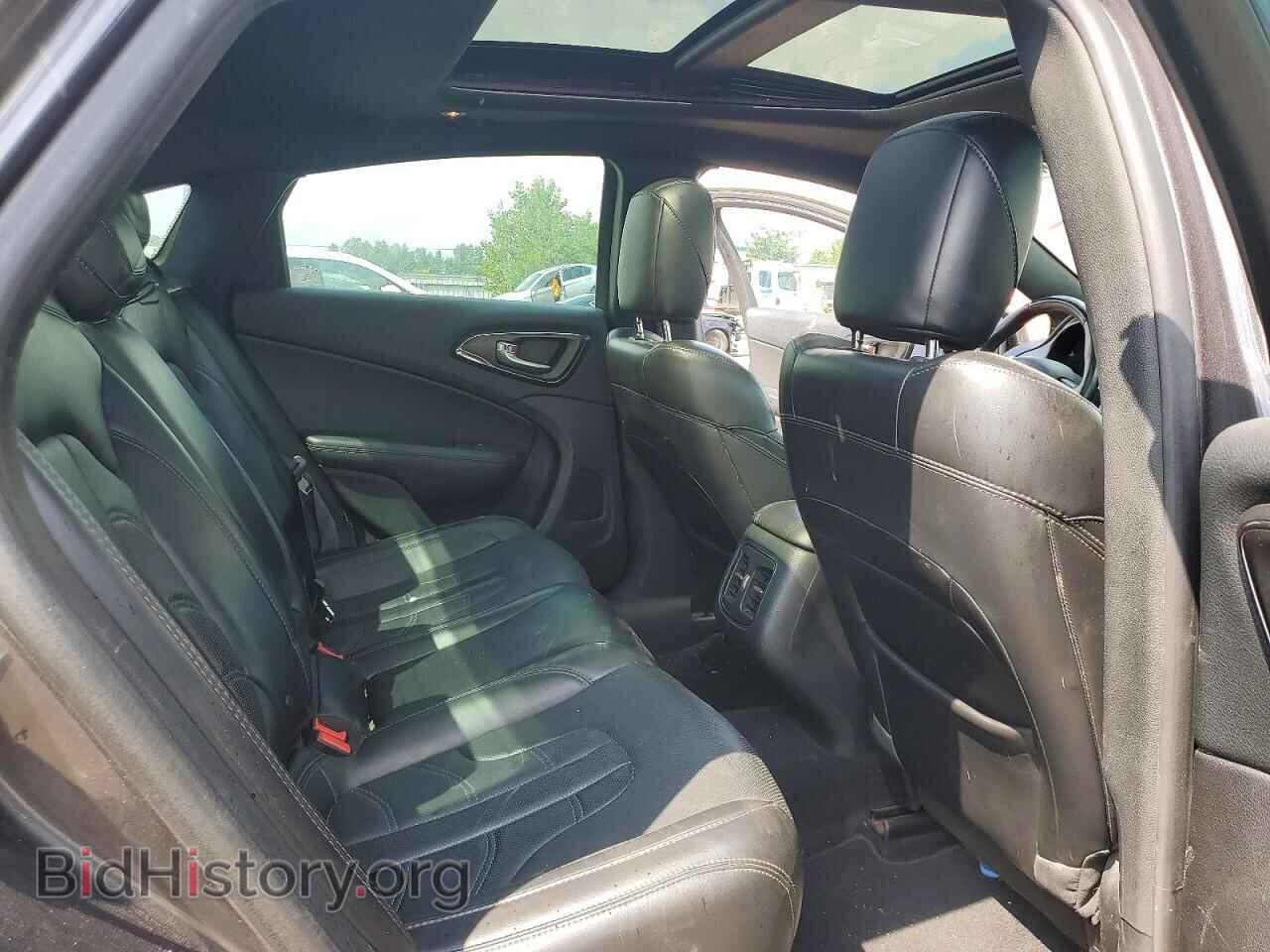2016 CHRYSLER 200 - VIN: 1C3CCCBG3GN176557 - Photo 10