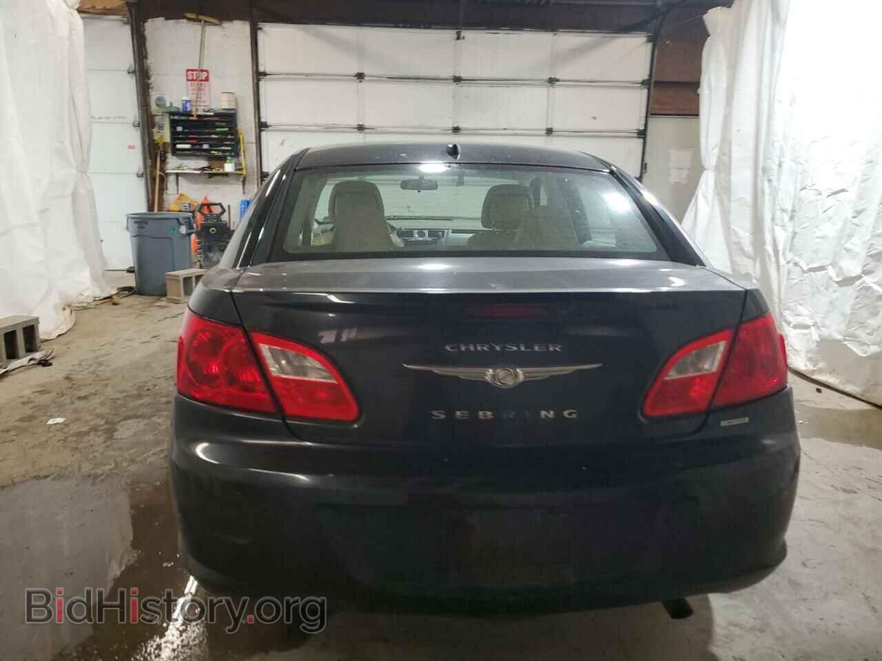 2010 CHRYSLER SEBRING - VIN: 1C3CC5FB2AN117131 - Фото 6