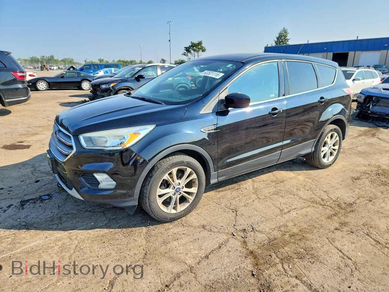 Фотография 1FMCU0GD4HUB00273 - FORD ESCAPE 2017