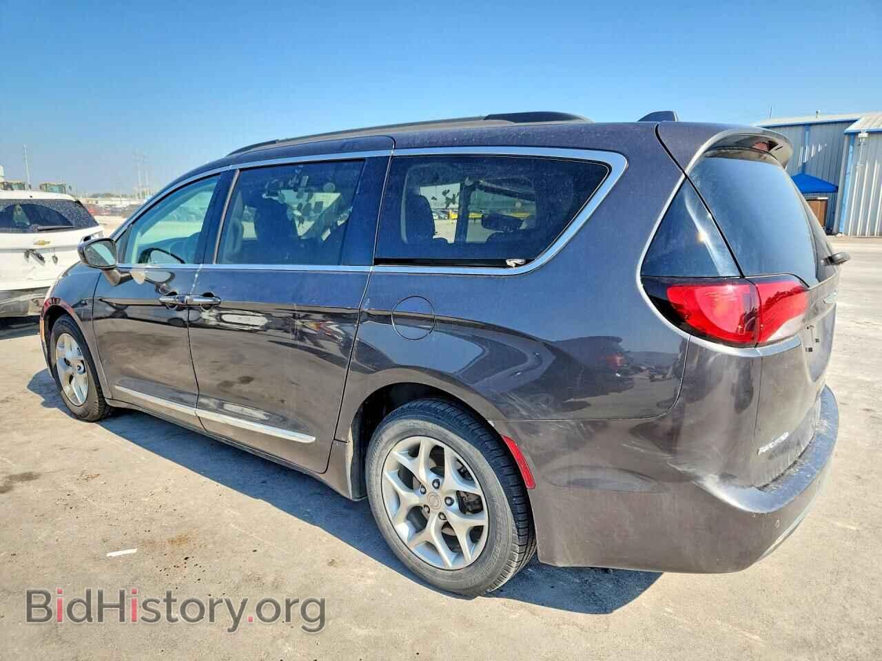 2017 CHRYSLER PACIFICA - VIN: 2C4RC1BG5HR505984 - Photo 2