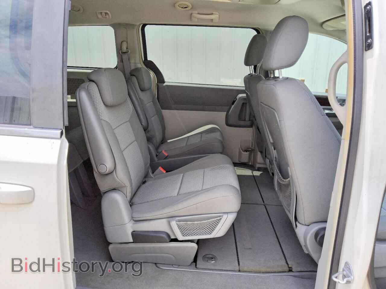 2010 CHRYSLER MINIVAN - VIN: 2A4RR5D12AR176319 - Фото 11