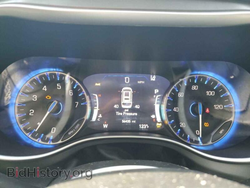 2022 Chrysler PACIFICA (VIN 2C4RC1BG4NR178926) — photo 9 of 13