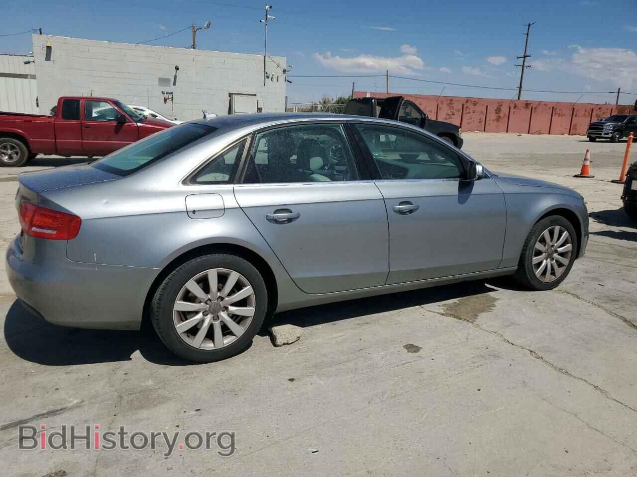 2010 AUDI A4 - VIN: WAUEFAFL2AN008355 - Фото 3