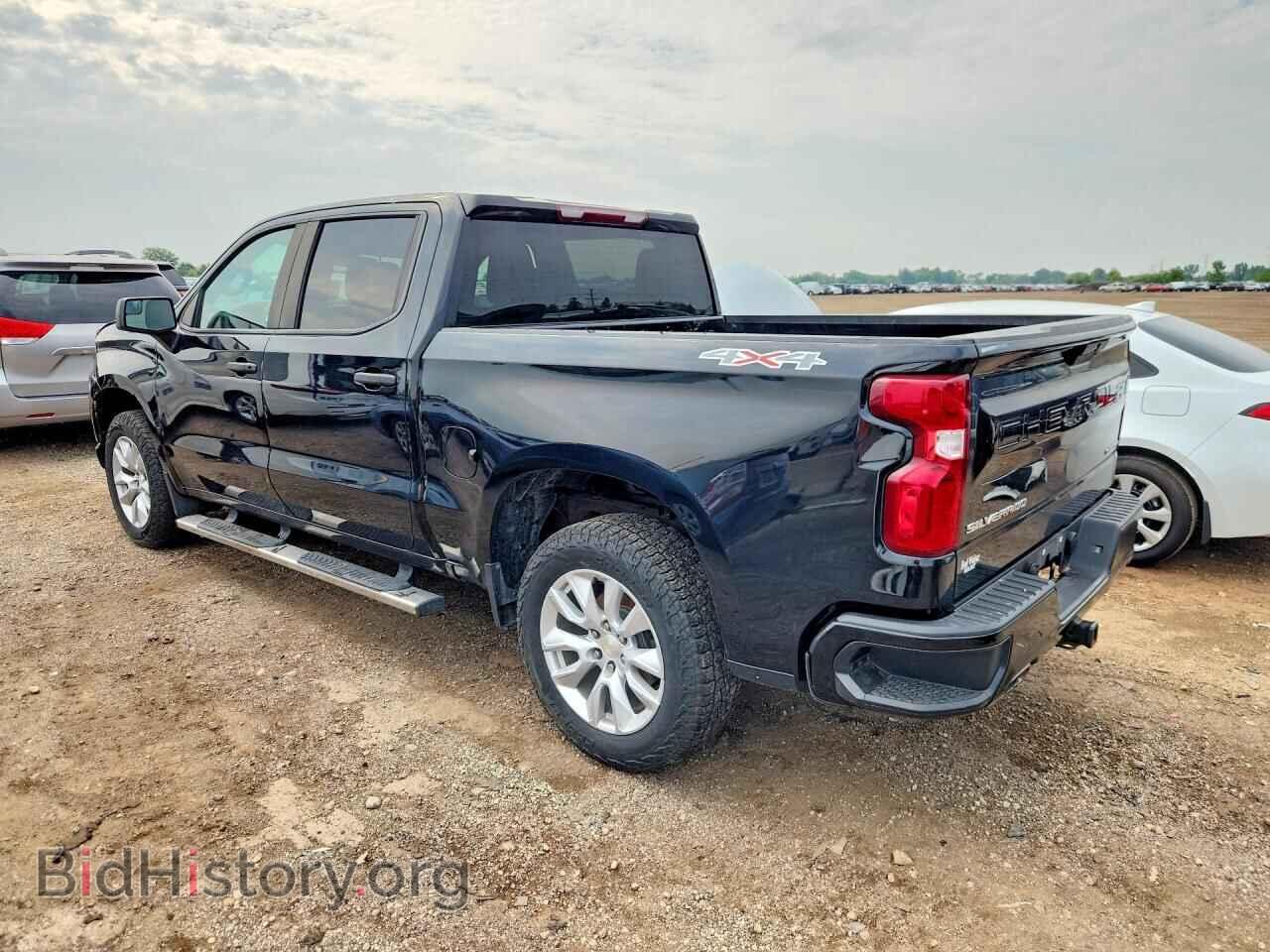 2021 CHEVROLET SILVERADO - VIN: 3GCUYBEF8MG143203 - Фото 2