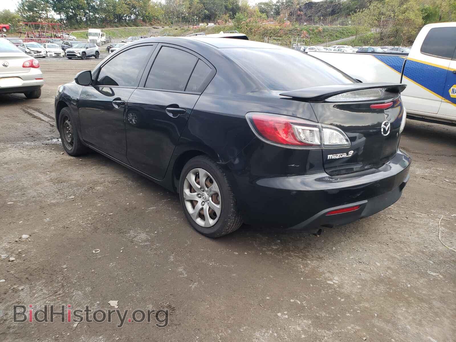 2011 MAZDA 3 - VIN: JM1BL1UG3B1404355 - Фото 3