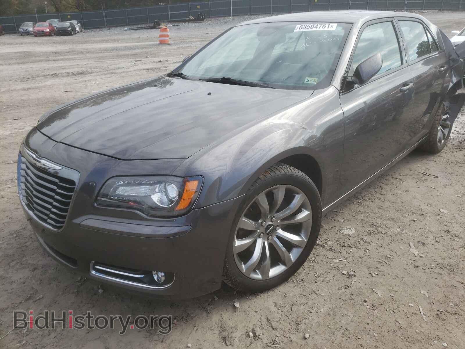 2014 CHRYSLER 300 - VIN: 2C3CCABG5EH221976 - Фото 2